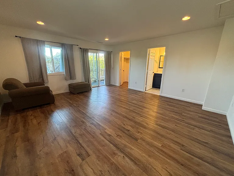 306 E Cummings Ln — Photo 12