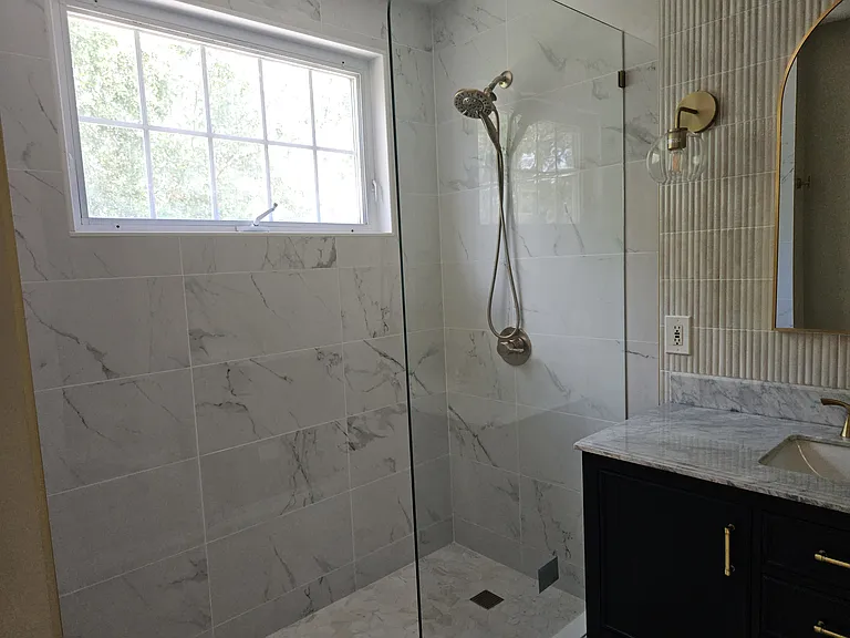202 Falls Blvd — Photo 18