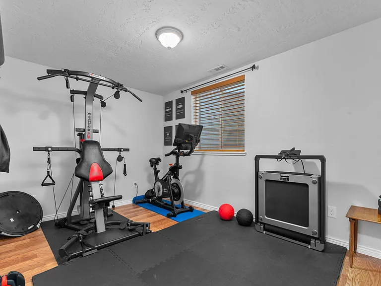 11719 S Zephyr Way — Photo 24