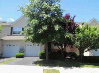 109 Thorndale Dr, Red Hill, PA 18076