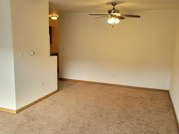 4th image of 2801 N 73rd Ct #1D