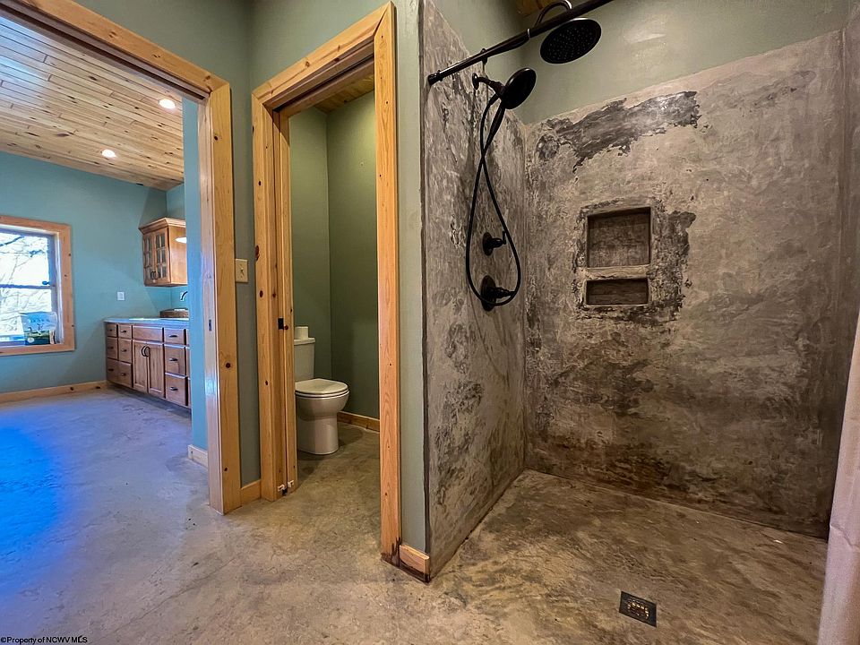 28th image of this home