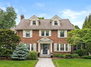 78 Bacon St, Winchester, MA 01890