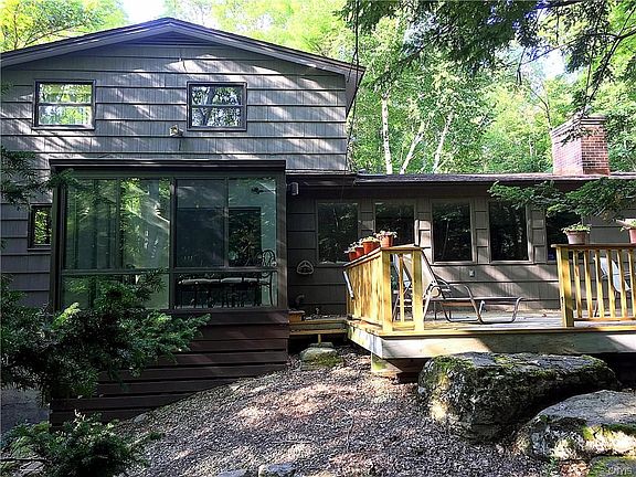 4th image of 4906 Tanglewood Ln