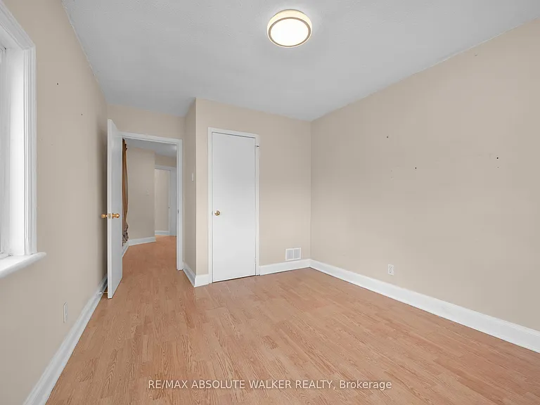 131 Dagmar Ave #3 — Photo 29