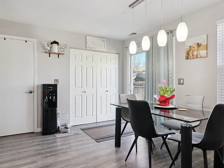 765 Mockingbird St — Photo 12