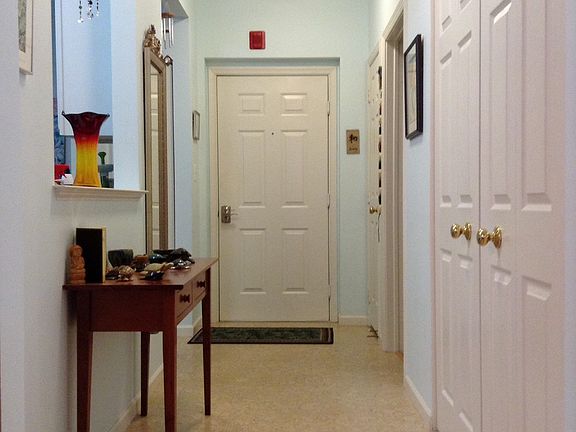 4th image of 6581 Grange Ln Unit 401