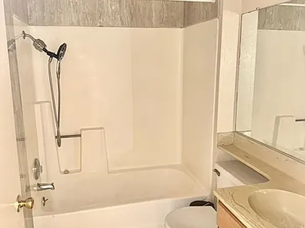 123 W Acacia Ave, Glendale, CA