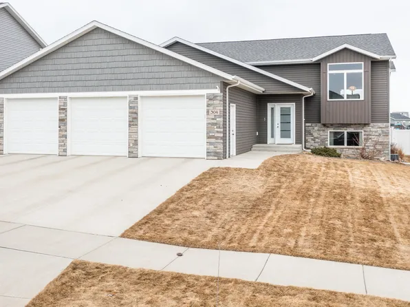 304 E Lasalle Dr, Bismarck, ND 58503