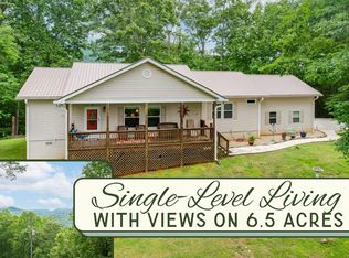 220 Bear Mountain Rd, Franklin, NC 28734