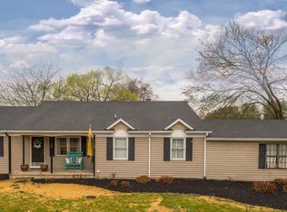 12 S Berlin Pike, Lovettsville, VA