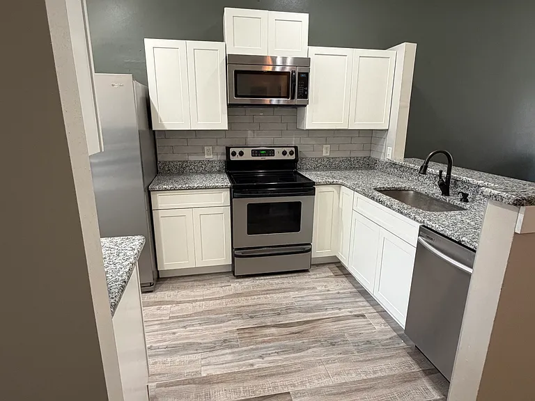 108 Water Oak Dr — Photo 4