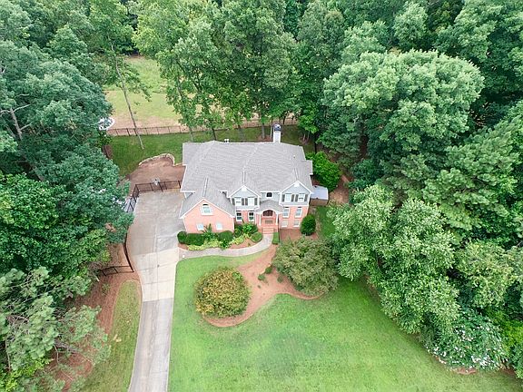 2nd image of 9415 Red Bird Ln