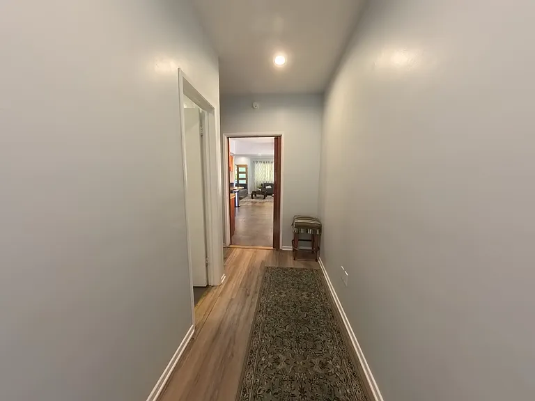 1427 Carmona Ave — Photo 29