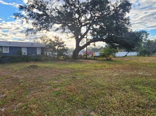 4303 N 29th St #11, Tampa, FL 33610