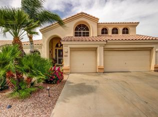 7444 W Via De Luna Dr, Glendale, AZ 85310