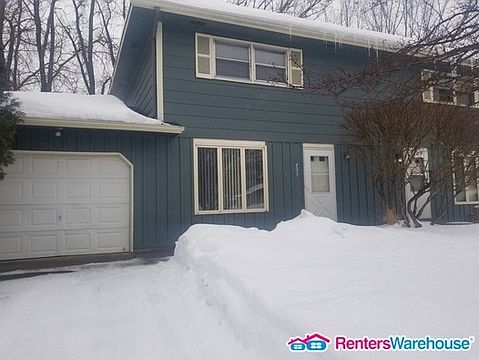 1st image of 403 Belle Aire Dr