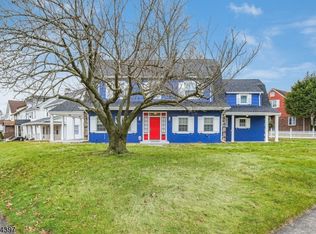 404 17th Ave #410, Paterson, NJ 07504