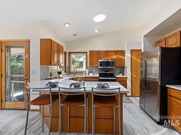 11533 W Jenilyn Ct, Boise, ID 83713