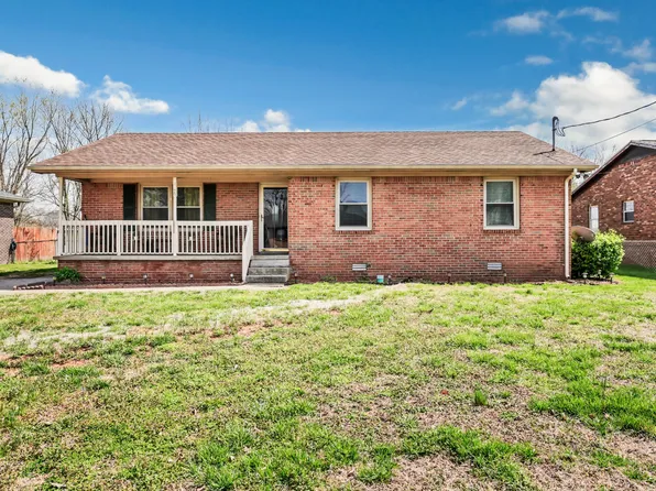 406 Lucky Debonair Dr, Hopkinsville, KY 42240