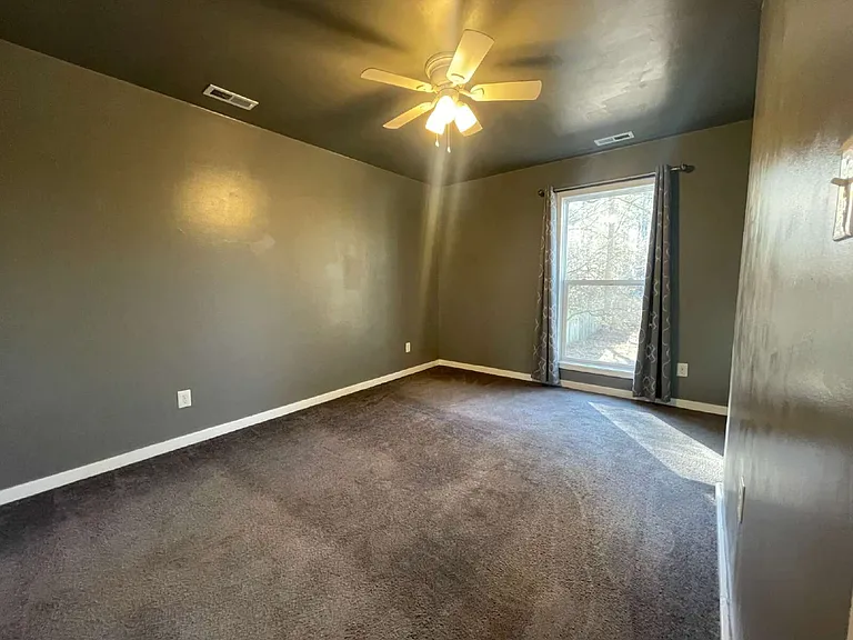 5713 Waterwood Dr — Photo 9