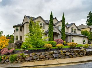 18253 Siena Dr, Lake Oswego, OR 97034