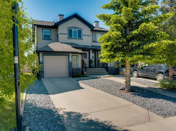 149 N Luxstone Way SW, Airdrie, AB T4B 3C2
