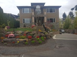 10032 NE 15th St, Bellevue, WA 98004