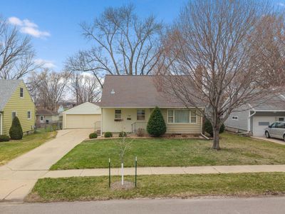 1103 12th Ave NW, Rochester, MN, 55901