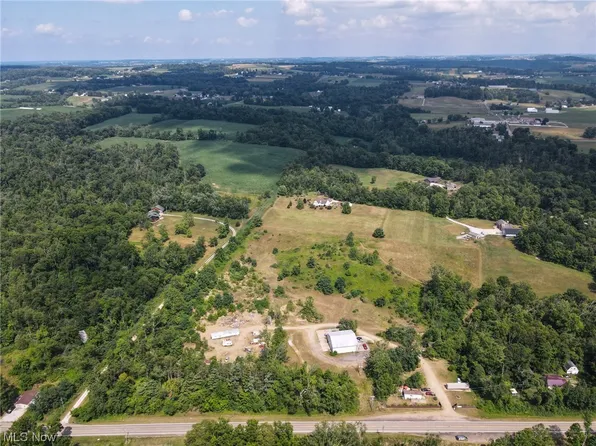 8740 State Route 83, Holmesville, OH 44633