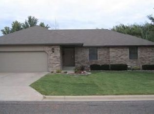 615 SE Hills Ct, Nixa, MO 65714