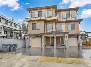 13661 59th Ave #101, Surrey, BC