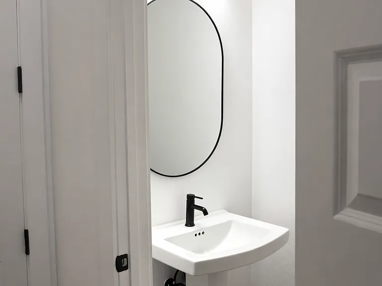 1810 Rich Smith Ln — Photo 11