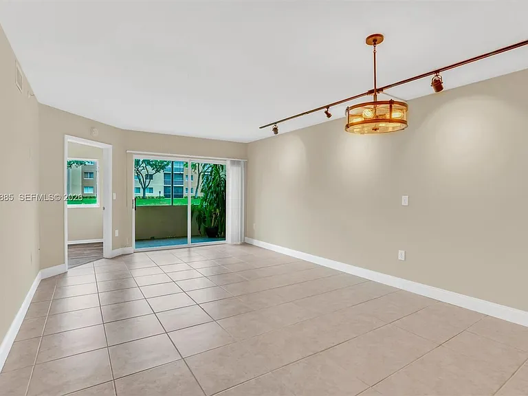 9537 Weldon Cir #I109 — Photo 11