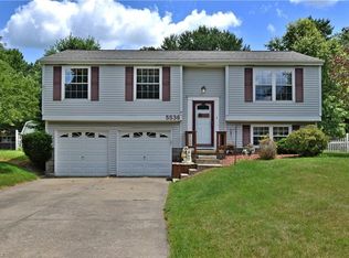 5536 Chapel Hill Ct S, Warren, OH 44483