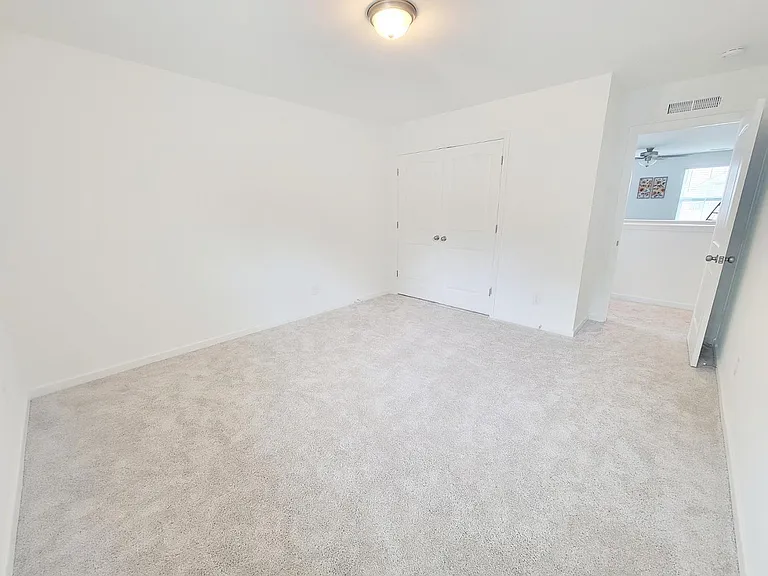 117 Scoville Rd — Photo 36