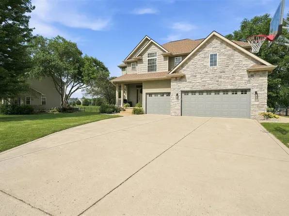 179 Palomino Ln, Valparaiso, IN 46383