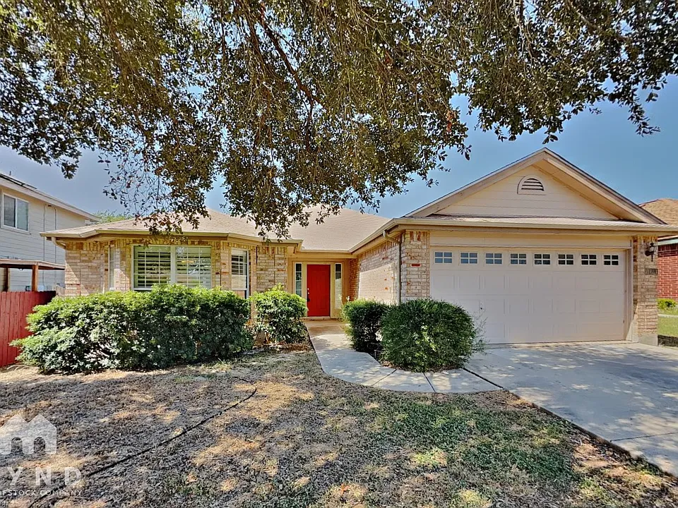 4611 Echo Lake Dr