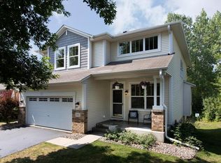 841 Newberry Ln, Chaska, MN 55318