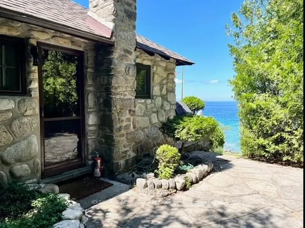 60 Isthmus Bay Rd, Northern Bruce Peninsula, ON N0H 1W0