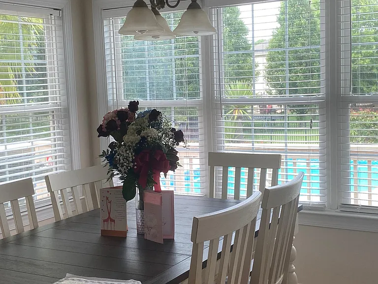 521 Vespasian Cir — Photo 22