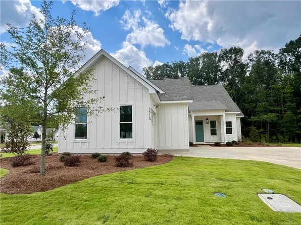 3515 Golden Eagle Ln, Opelika, AL 36801