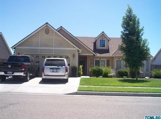 1743 Rosa Ave, Tulare, CA 93274