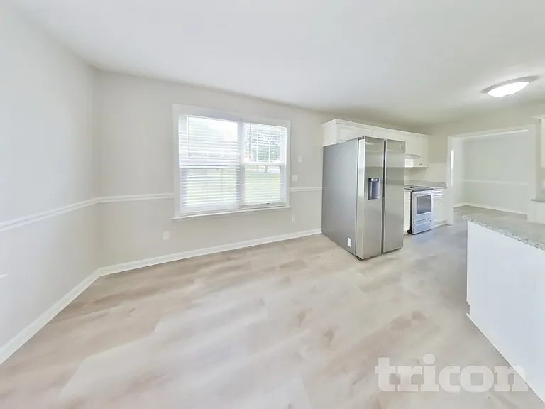 800 Chaney Woods Dr — Photo 6