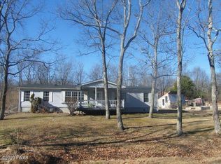 108 Wild Turkey Ct, Milford, PA 18337