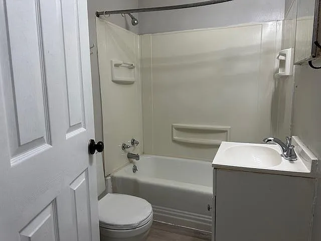 1006 Anderson Pl #B — Photo 5