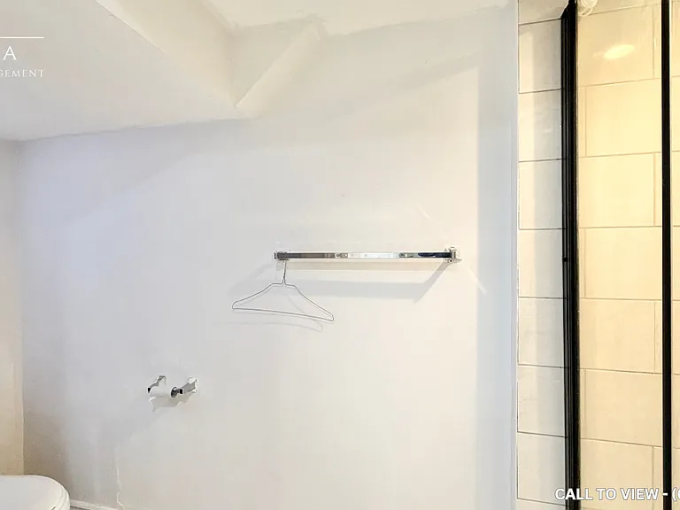 47 Lakeland Dr #2 — Photo 5