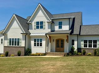 1024 Azalea Garden Cir, Raleigh, NC 27603