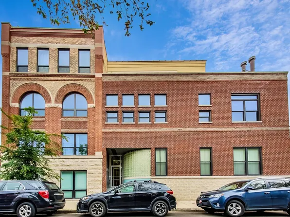 2343 N Greenview Ave #102, Chicago, IL 60614