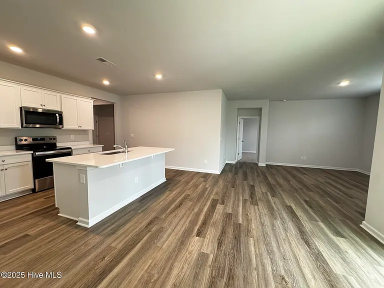 2084 Willowleaf Dr — Photo 12